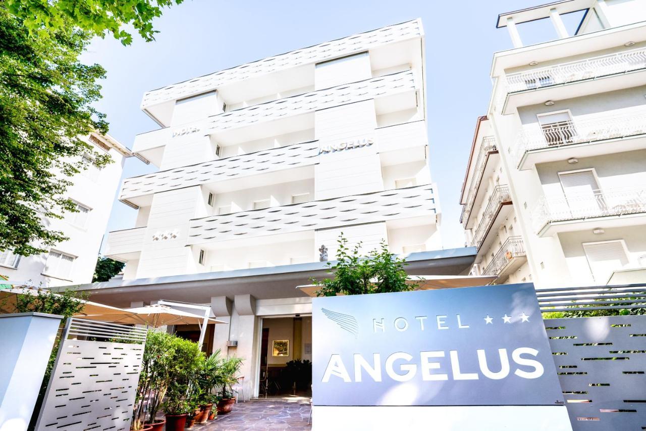 Hotel Angelus Ріміні Екстер'єр фото